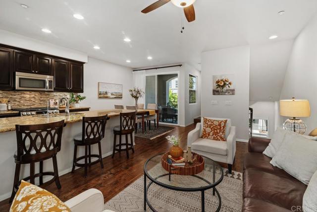 2494 Antlers Way, San Marcos CA: https://media.crmls.org/mediaz/51e8a7ad-b846-445f-89a1-b3b48a4afb6f.jpg