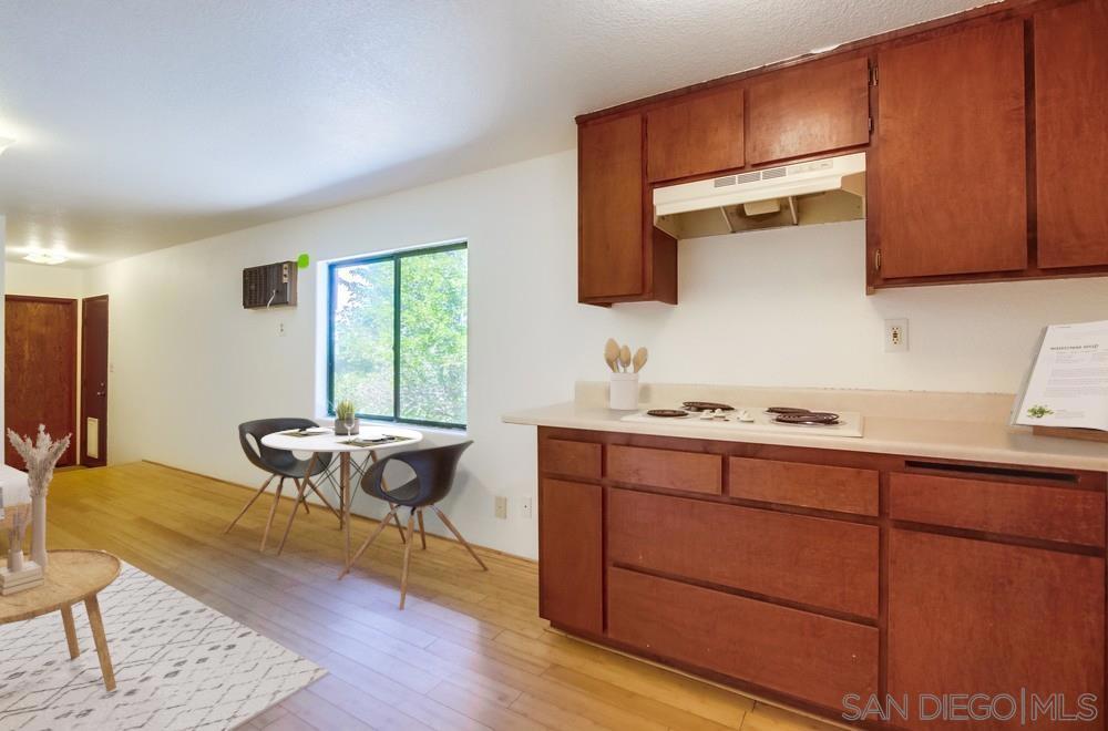 MLS #250035021SD image #26