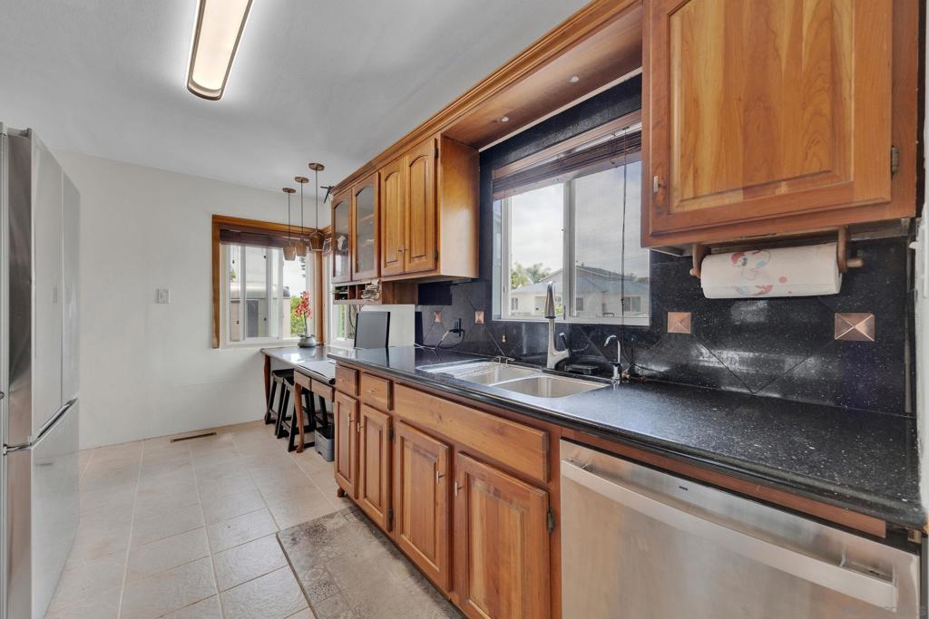 2259 Haniman Dr - photo 12