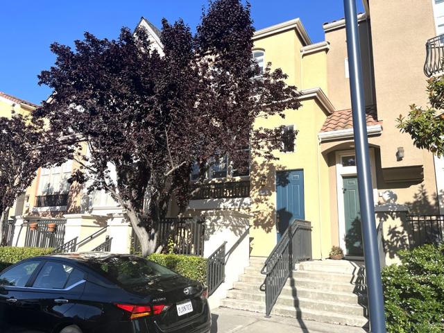 965 Cole Place, Santa Clara CA: https://media.crmls.org/mediaz/51e9cc51-2061-4101-be29-8cb0d483b6ba.jpg