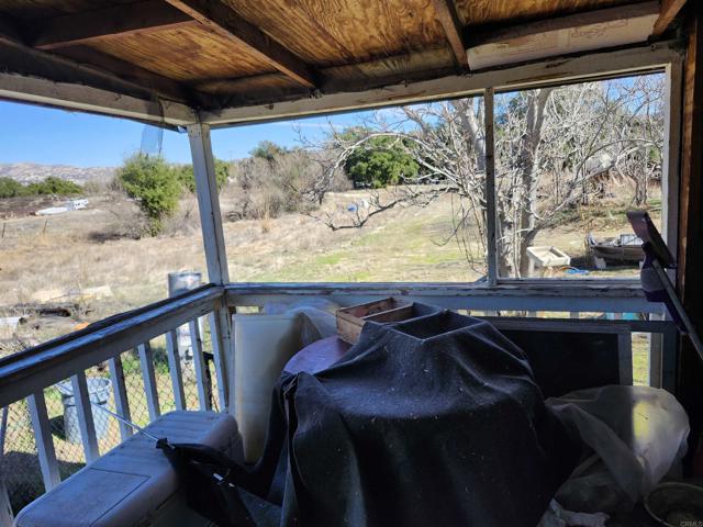 Detail Gallery Image 21 of 33 For 1664 Potrero Cir, Potrero,  CA 91963 - 2 Beds | 1 Baths