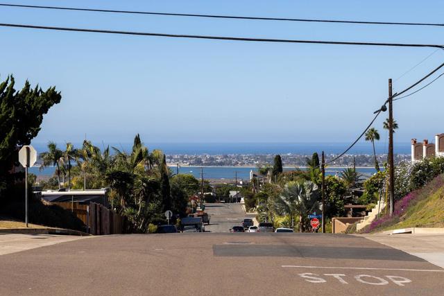 2585 Cowley Way, San Diego CA: https://media.crmls.org/mediaz/51eb7fe2-6e63-44ef-b2d5-bbf367e90bb6.jpg