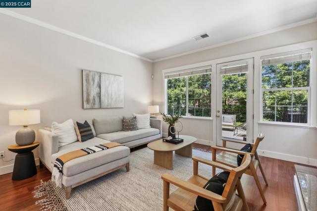 4280 Marietta Ct, Concord CA: https://media.crmls.org/mediaz/51ebc2b4-42fe-4d18-9fbe-2e6ad637b46d.jpg