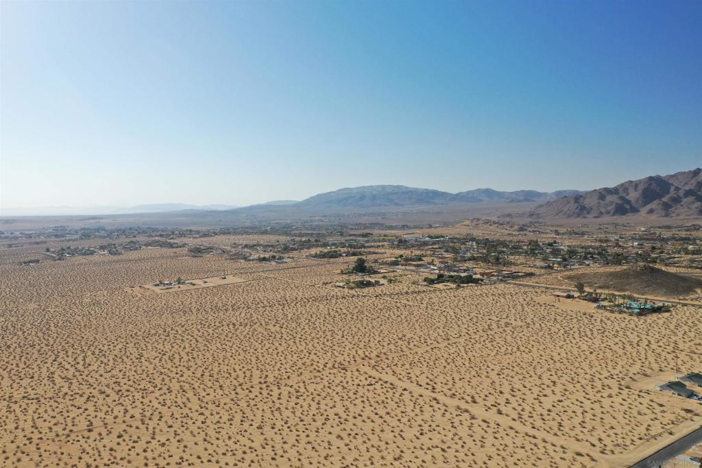 MLS #250043070SD image #36