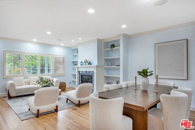 8011 Rayford Drive, Los Angeles CA: https://media.crmls.org/mediaz/51ecc7ad-3886-4791-a74f-1c6e3abf5e2f.jpg