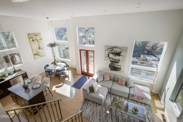 Detail Gallery Image 7 of 48 For 475 Rustic Dr, Los Angeles,  CA 90065 - 3 Beds | 3/1 Baths