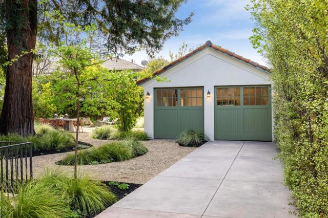 957 University Drive, Menlo Park CA: https://media.crmls.org/mediaz/51ed6fd0-3b57-4d28-8bef-342c0c088382.jpg