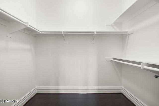 30-web-or-mls-Upmarketmedia_3123Hil-96