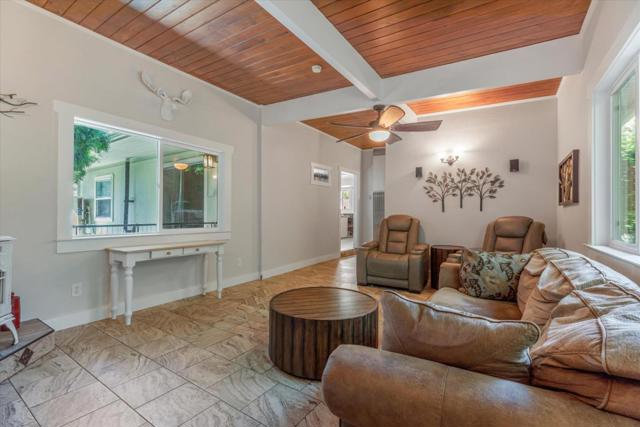 820 Comstock Road, Hollister CA: https://media.crmls.org/mediaz/51f0b4e0-dbe6-4b7b-bb19-82f17ea08bcd.jpg