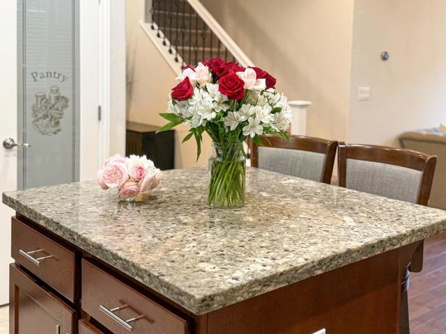 206 Gold Court, Scotts Valley CA: https://media.crmls.org/mediaz/51f18995-fbaf-4a73-aa62-8a1932d2fe22.jpg