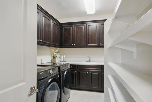 13560 Tierra Vista Circle, San Diego CA: https://media.crmls.org/mediaz/51f2c791-4355-42ee-b85e-68e86cec4b83.jpg