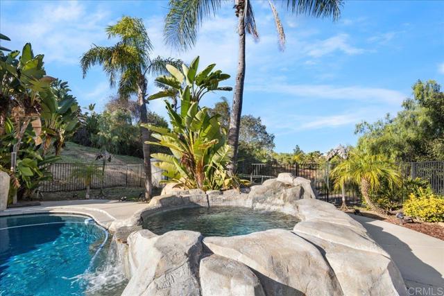 Detail Gallery Image 18 of 70 For 410 Woodland Ln, El Cajon,  CA 92021 - – Beds | – Baths