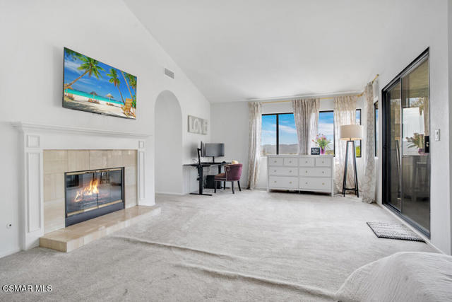 6057 Rainbow Hill Road, Agoura Hills CA: https://media.crmls.org/mediaz/51f48974-77e2-4d38-9005-709745a70e29.jpg