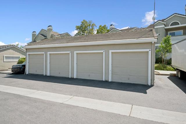 5956 Lake Almanor Drive, San Jose CA: https://media.crmls.org/mediaz/51f508d1-86a5-46a5-bb8a-b563009fe357.jpg