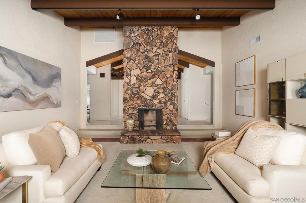 15943 Ranch Hollow Rd - photo 6