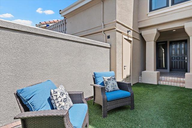 11 Mayflower Lane, San Carlos CA: https://media.crmls.org/mediaz/51f677a3-b5cc-4198-886b-89e78abc3ea5.jpg