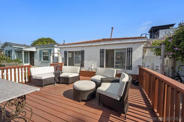 849 851 Missouri St, San Diego CA: https://media.crmls.org/mediaz/51f6f4d5-ec22-48d3-bea9-b87e3803f501.jpg