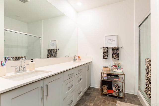 Detail Gallery Image 15 of 27 For 2222 Trevi Cir, Chula Vista,  CA 91913 - 4 Beds | 3 Baths