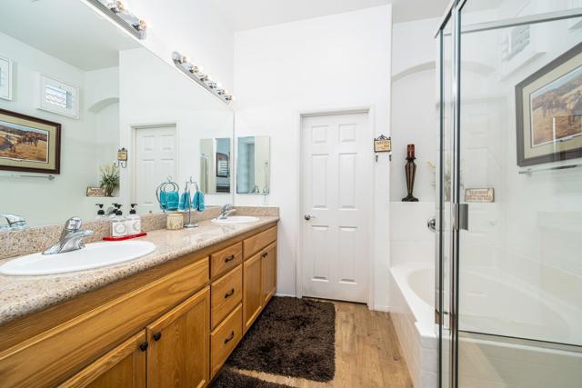 Image 24 of 51 For 82705 Odlum Drive