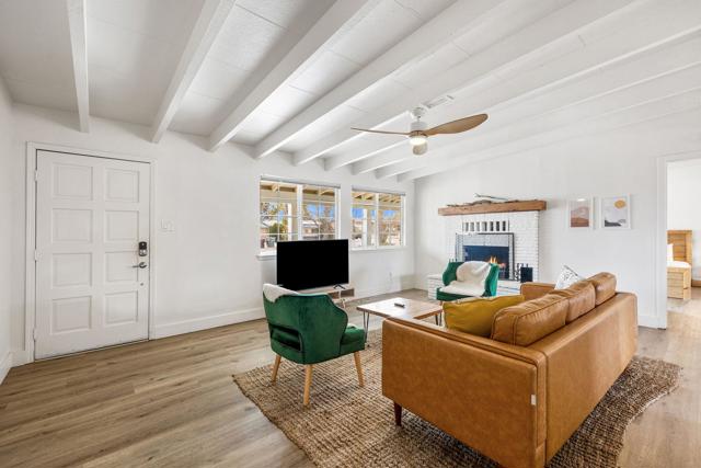 7552 Elk Trail, Yucca Valley CA: https://media.crmls.org/mediaz/51fc2cb0-4ff4-4af2-81d3-0e8084e4d7c4.jpg