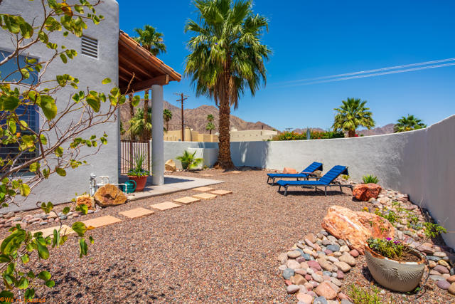 77440 Calle Ensenada, La Quinta CA: https://media.crmls.org/mediaz/51fcab4f-453f-44f6-8a42-7cd2c869118f.jpg