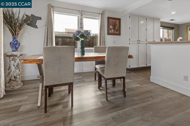 301 Grangnelli Ave, Antioch CA: https://media.crmls.org/mediaz/51fcfdda-cc03-4c59-afa3-3d10106aee0a.jpg