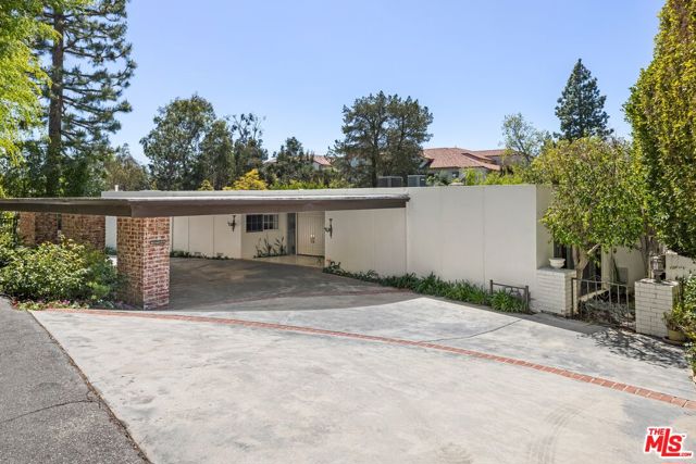 1163 Angelo Drive, Beverly Hills, California 90210, 4 Bedrooms Bedrooms, ,4 BathroomsBathrooms,Single Family Residence,For Sale,Angelo,24375293