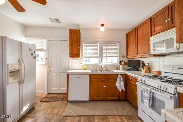 Detail Gallery Image 15 of 31 For 1158 Bella Vista Ave, Pasadena,  CA 91107 - 2 Beds | 1 Baths