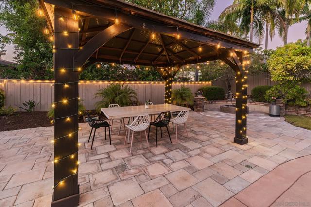 6393 Paseo Aspada, Carlsbad CA: https://media.crmls.org/mediaz/51fe2415-d927-454d-aa7f-70c66bfb3014.jpg