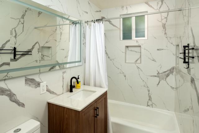 1031 Timothy Lane, Menlo Park CA: https://media.crmls.org/mediaz/51fe50ca-642b-4b02-9a11-b0cede221fbe.jpg