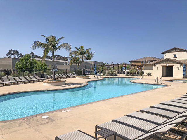 6607 Fathom Way, Goleta CA: https://media.crmls.org/mediaz/51fe8e31-bb97-439b-8c73-7dda4258cf66.jpg
