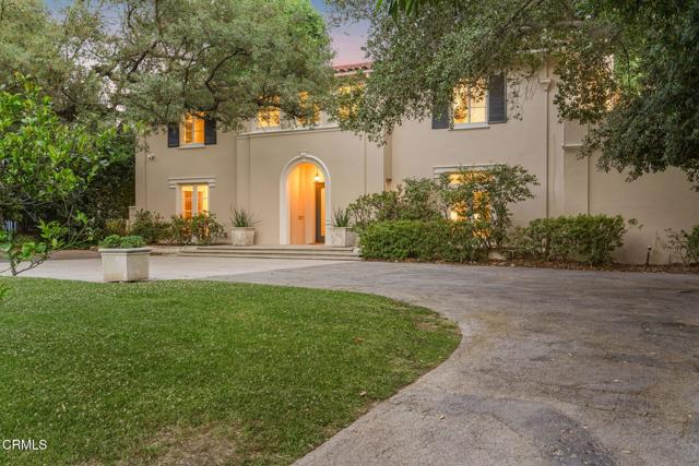 540 Woodland Road, Pasadena CA: https://media.crmls.org/mediaz/51ff4c5e-ae05-4b6f-9f4e-405c46d2477c.jpg