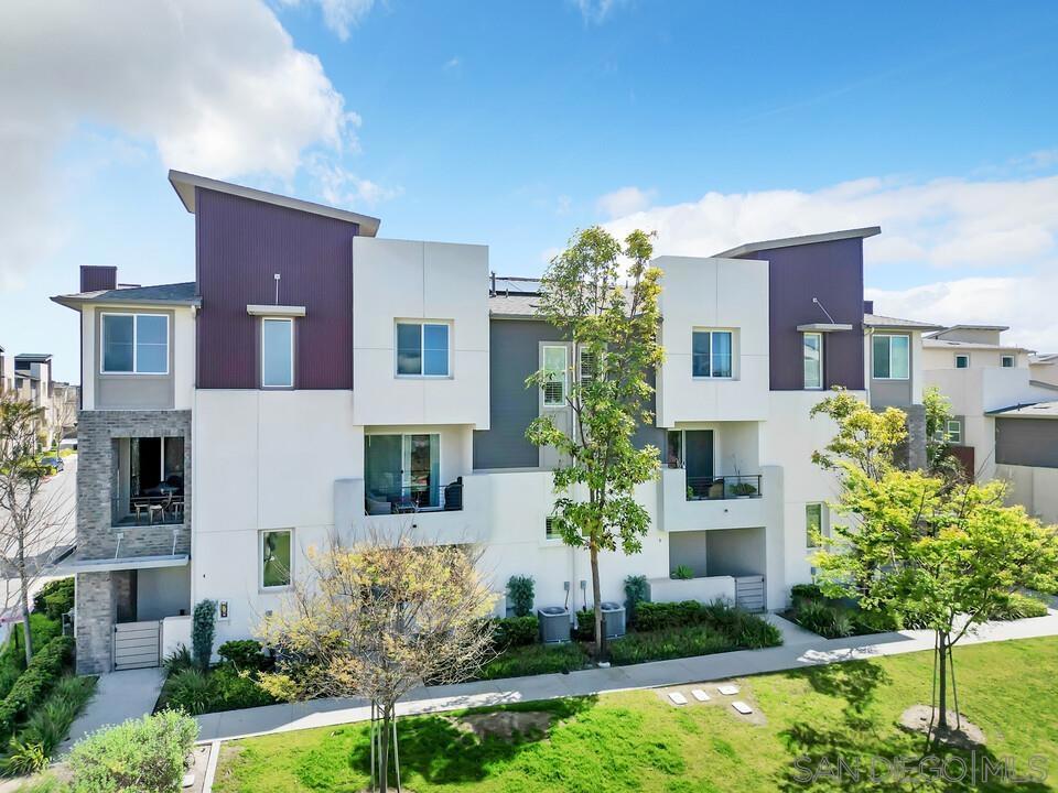 1842 Observation Way #3