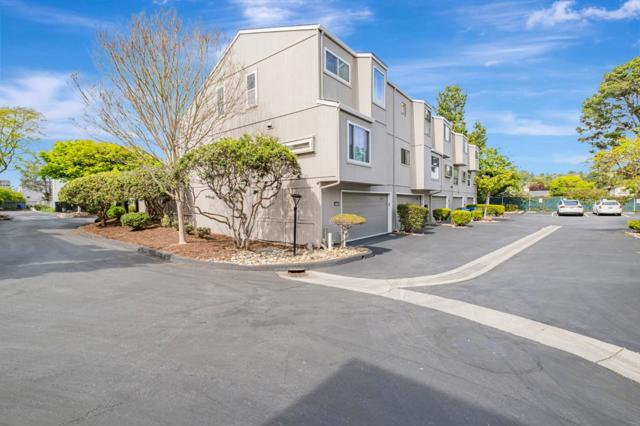 1067 Via Tornasol, Aptos CA: https://media.crmls.org/mediaz/5203738c-006c-49ac-b343-a0cd08f767fc.jpg