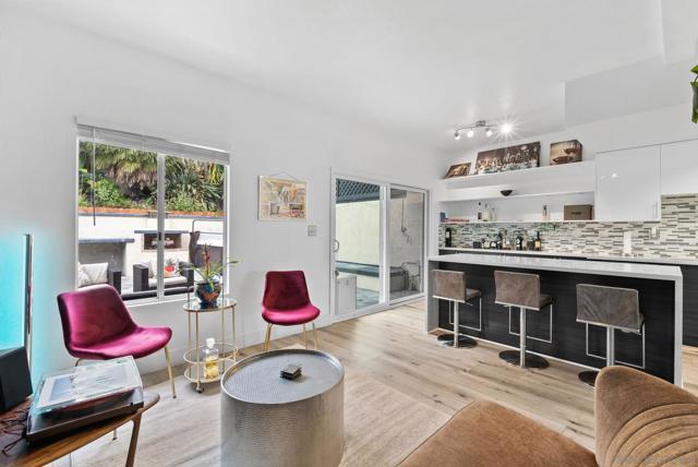3535 Columbia St, San Diego CA: https://media.crmls.org/mediaz/5203f8e2-7a1d-4456-adca-19e013e67eb6.jpg