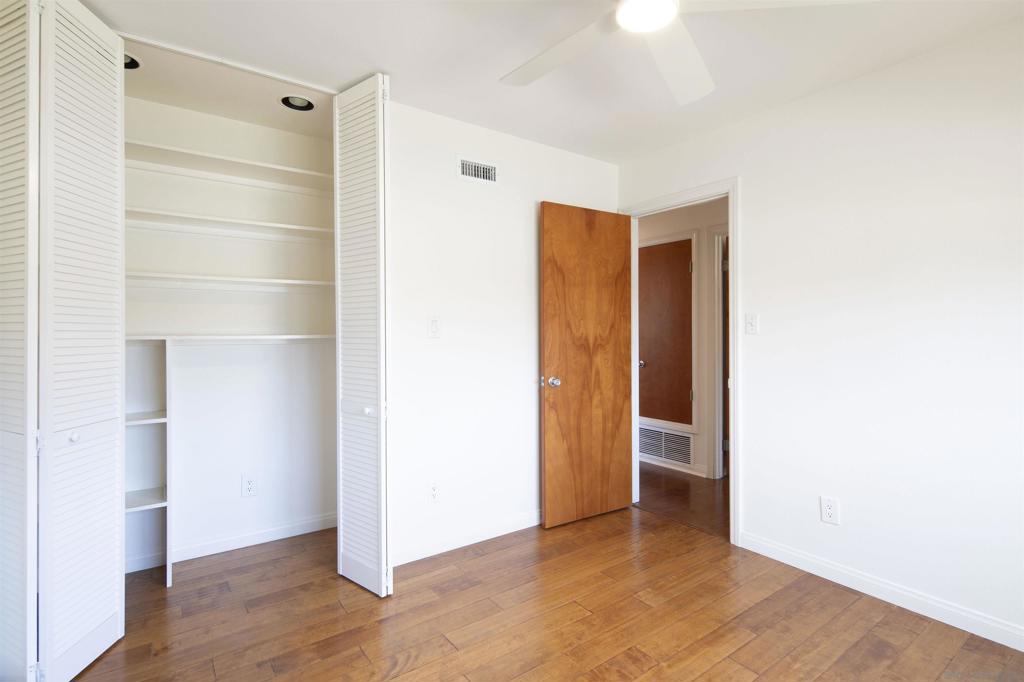 4672 Mount La Platta Dr - photo 16