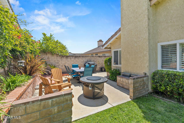 4570 N Vistapark Drive, Moorpark CA: https://media.crmls.org/mediaz/520567d3-1796-4dfa-80a1-168f70d9eda9.jpg