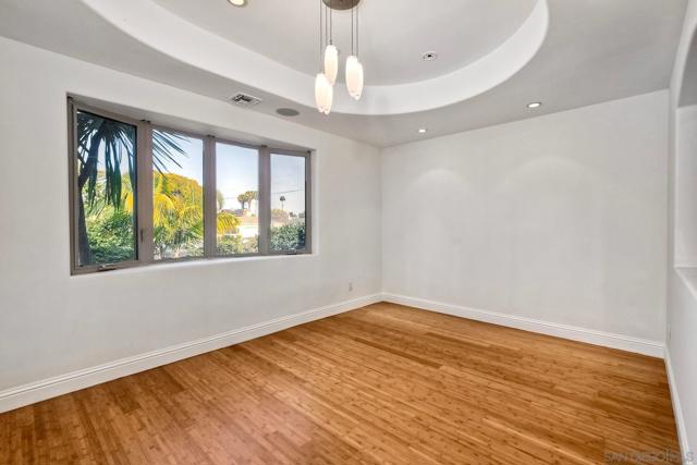 4790 Everts Street, San Diego CA: https://media.crmls.org/mediaz/520583e5-382d-4bbb-bcd4-5b1ddc62bd93.jpg