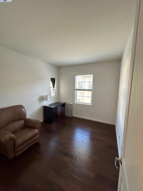 3002 Blackberry Ave, San Ramon CA: https://media.crmls.org/mediaz/5205d13a-70b1-4619-ad35-d32cd3475da4.jpg