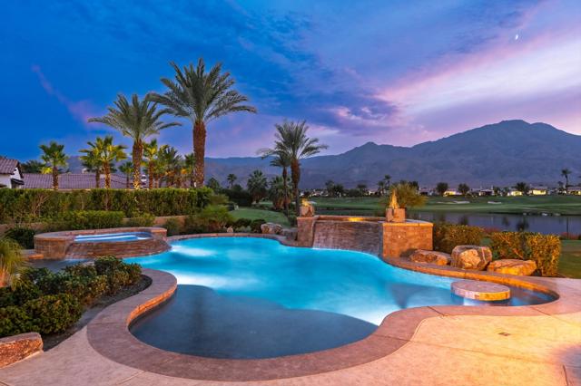 58703 Jerez, La Quinta CA: https://media.crmls.org/mediaz/52062ab4-4bb9-4c93-88de-7550bfbbfecf.jpg