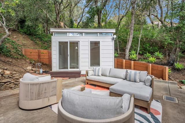 1021 Merner Road, Hillsborough CA: https://media.crmls.org/mediaz/52065735-9d39-43b9-8713-f59c24598b68.jpg