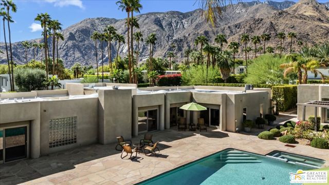 526 W Chino Canyon Road, Palm Springs, CA 92262