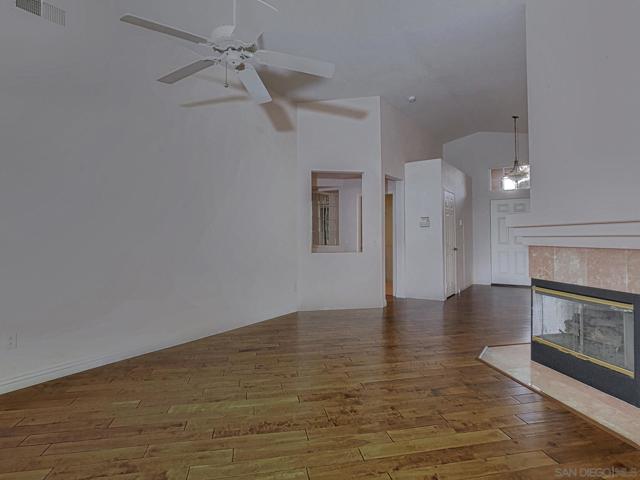 2338 LARKSPUR DR, Alpine CA: https://media.crmls.org/mediaz/5207996f-9994-4589-ac65-4d9f69bb4223.jpg