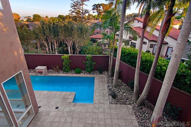 927 Tingley Lane, San Diego CA: https://media.crmls.org/mediaz/5207e48c-5486-48f5-86af-5e5e02c11fd9.jpg