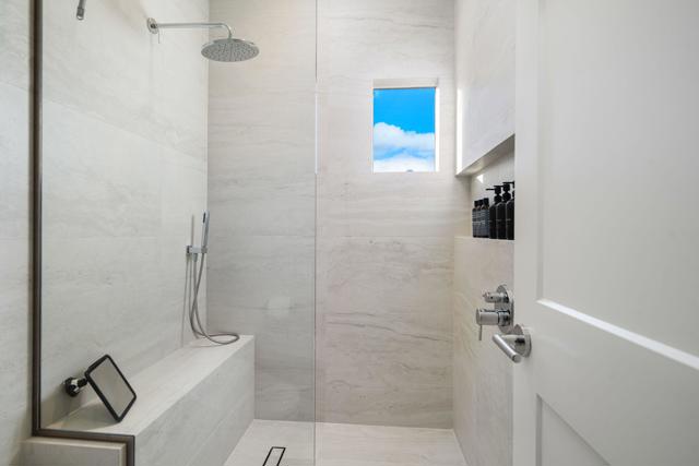 62 Lake Shore Drive, Rancho Mirage, CA 92270