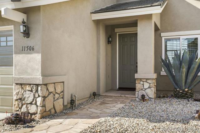 11506 Village Ridge Rd, San Diego CA: https://media.crmls.org/mediaz/52096aeb-471a-4785-983c-3712abf76fe3.jpg