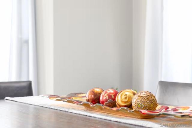 24643 Leafwood Dr, Murrieta CA: https://media.crmls.org/mediaz/5209b8f0-8ebf-4802-bdec-f60fa2483991.jpg