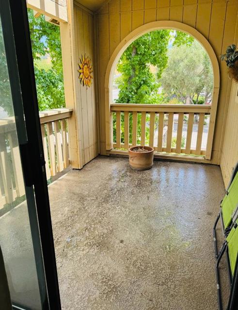 2101 Darnis Circle, Morgan Hill CA: https://media.crmls.org/mediaz/520b1feb-3df1-495b-8f91-6ea8ab030e7e.jpg