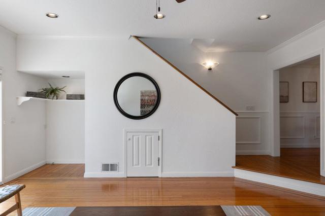 403 Santa Florita Avenue, Millbrae CA: https://media.crmls.org/mediaz/520b709f-dc2e-4907-bef5-023f9dfab0bb.jpg