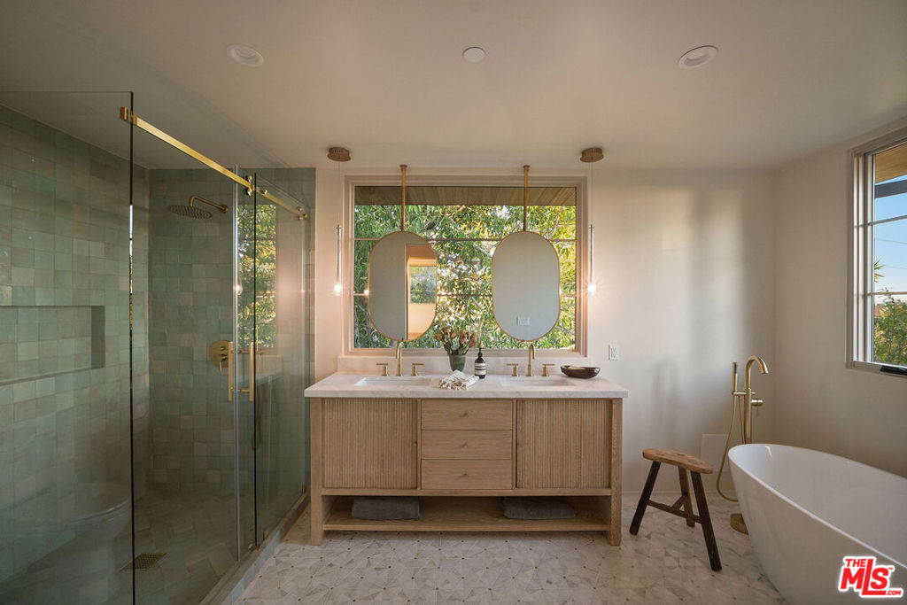 MLS #25590941 image #30